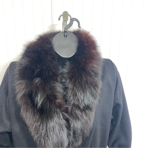 Mystic Black Trench Coat with Faux Fur Collar - Picture 1 of 7